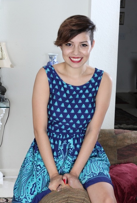 Natalie Odom sexy actress image