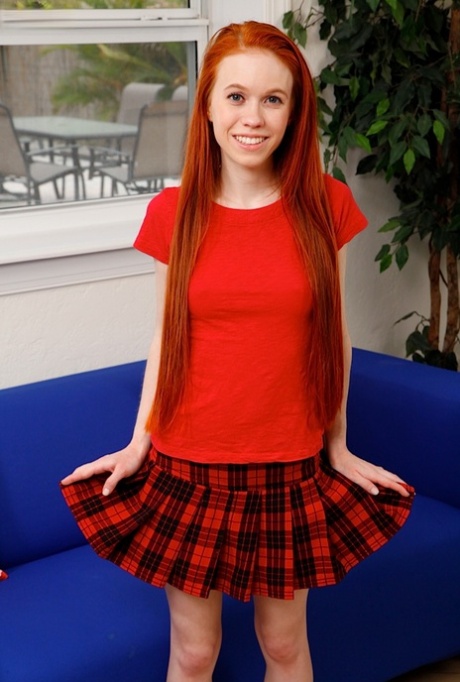 Dolly Spice nice actress photos