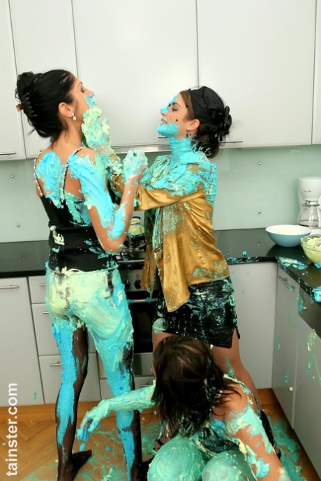 transexuelle à grosse bite pornographique érotique photos