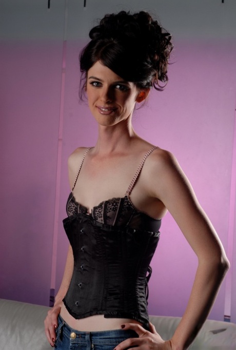 Mandy Mitchell model top gallery