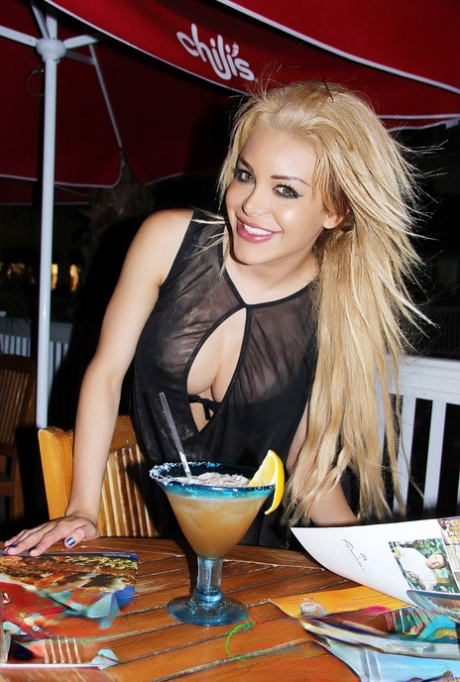 Karla Carrillo star gallery