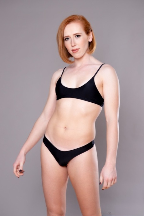 Ella Hollywood star sex images