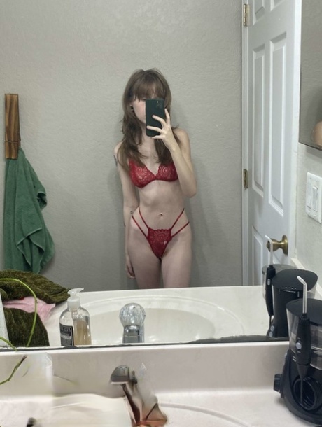 lingerie selfie sexy pic