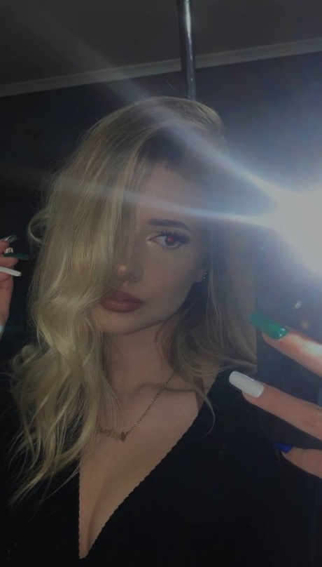 teen mirror perfect image