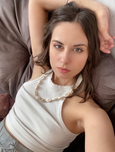amateur college free sexy image