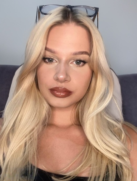 teen face hot pictures