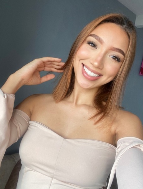 dünne Latina-Teen schöne nackt fotos