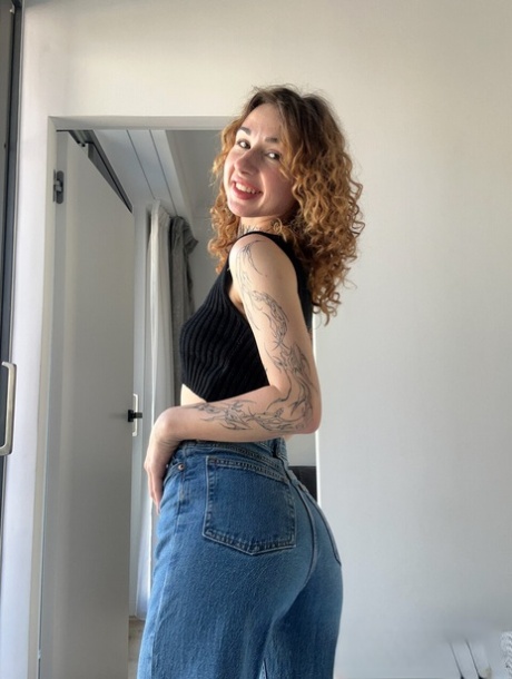 figa nera rasata bello perfetto archivio