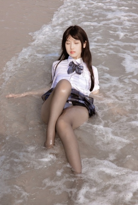 asiatiska strumpor perfekta nakenbilder galleri