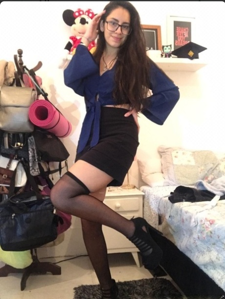 óculos morenos quente xxx imagens