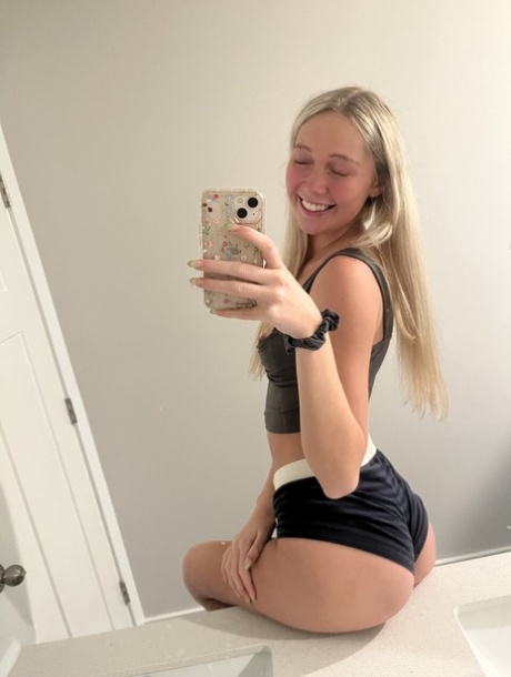 selfie adolescente amadora exclusivo de alta qualidade fotos