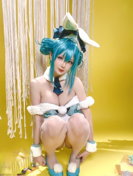 巨乳コスプレ 美しい ギャラリー