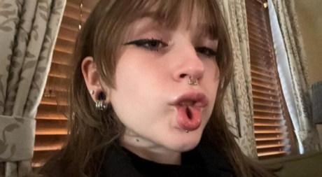 amateur selfie free porn galleries