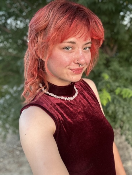 amatér zrzka xxx zdarma obrázek