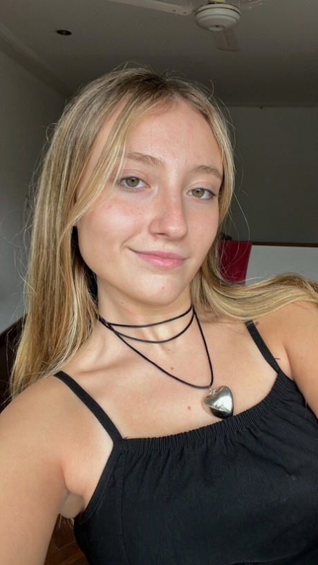 amatérské selfie krásná sexy snímky