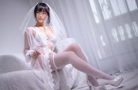 妻子内衣 裸體 圖片