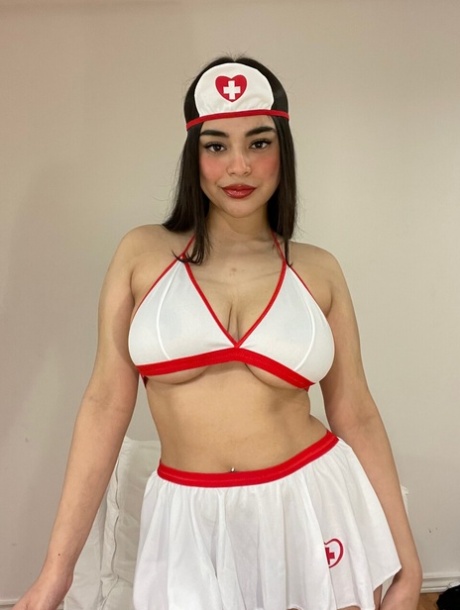 big tits nurse hd pic