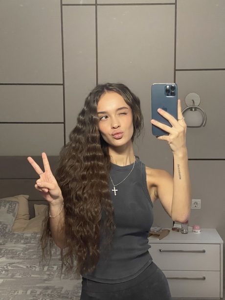 teen selfie hot naked pic