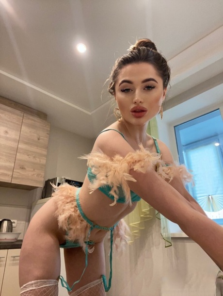 skinny model porno pictures