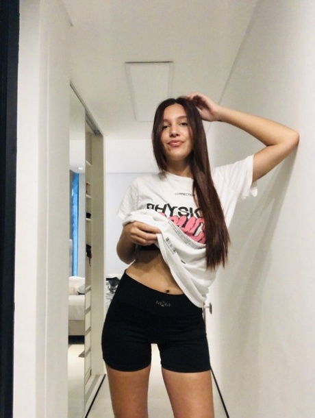 skinny shorts free nude picture