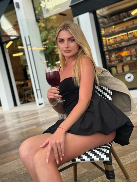 blondýnka dospívající xxx hd obrázky