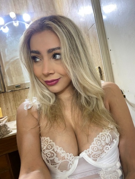 blond selfie gratis xxx samling