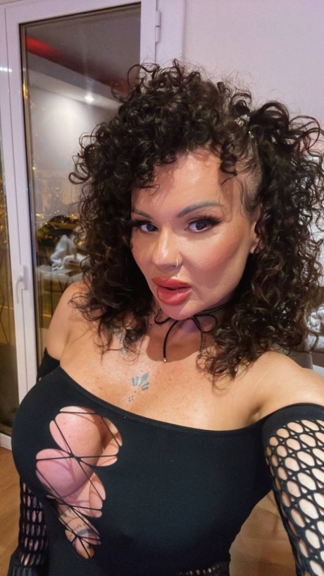 女性ボディビルダー 美しいポルノ 写真