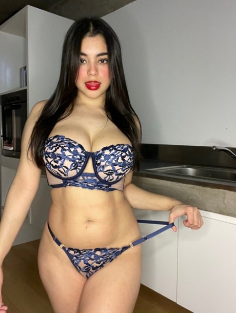 amateur lingerie hot porn image