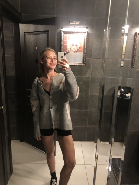 amateur selfie hot xxx galleries