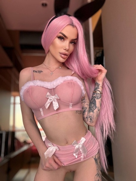 busty lingerie beautiful nude photo