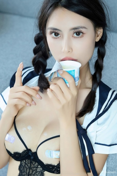 女学生内衣 火辣性愛 照片