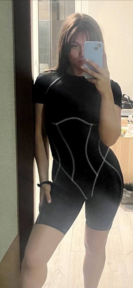 amatérské teenagerské selfie nahé porno img