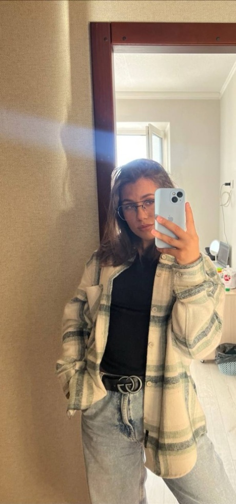 amateur selfie best images