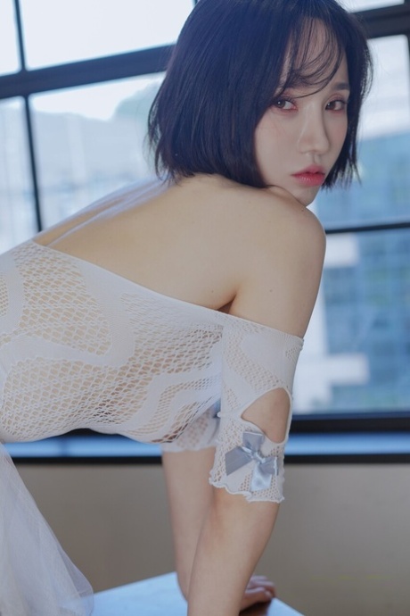 hot asian hot naked img