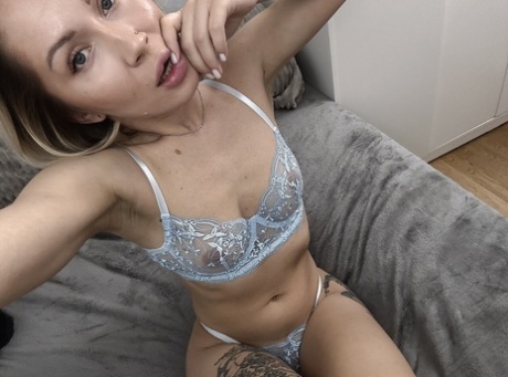 lingerie model beautiful porn picture
