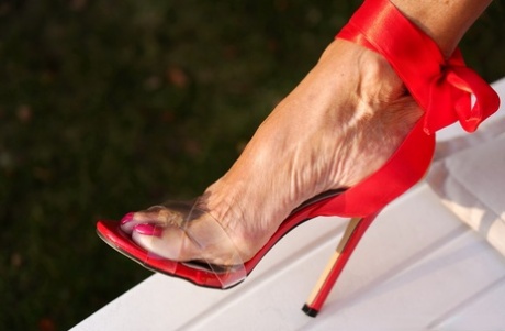 high heels feet hot sex photos