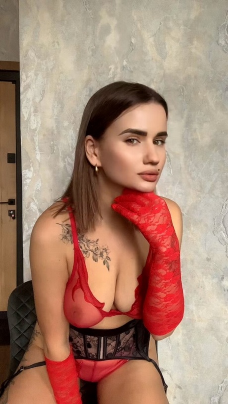 tatuagem de peitos grandes xxx exclusivo imagem
