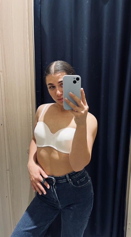 selfie amateur pornographique érotique image