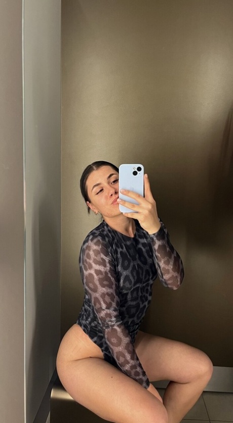 amatérské selfie umělecké porno sbírka