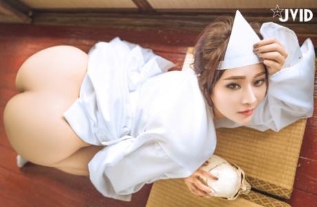 japanese solo nude pictures