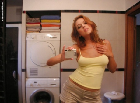 Suzy Dark star sex photos