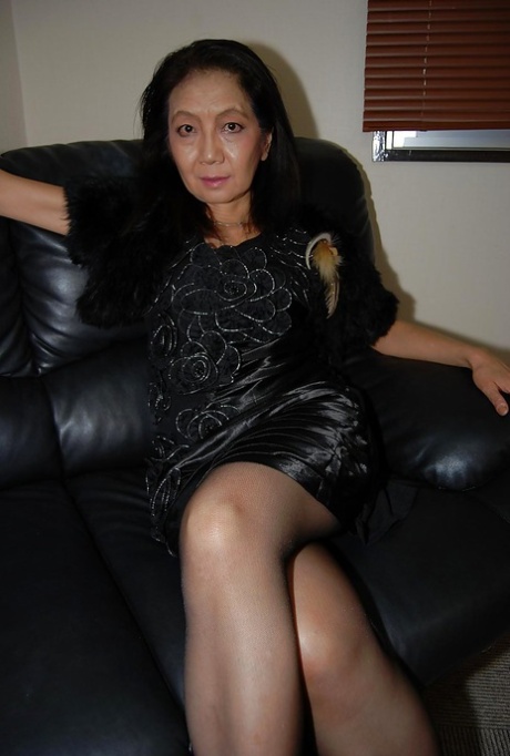 old asian sexy naked pics