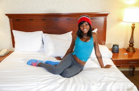 ebony yoga pants hot nude photo