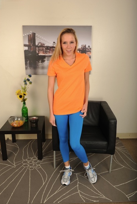 Hollie Mack star sex pic