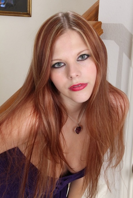 Zara Ryan model top archive
