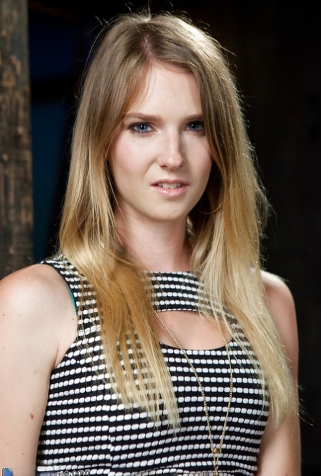 Ashley Lane best model archive