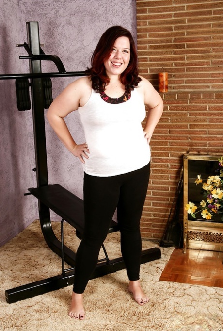 chubby leggings sexy nude pic