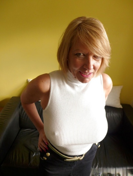 Amy Goodhead porn star gallery