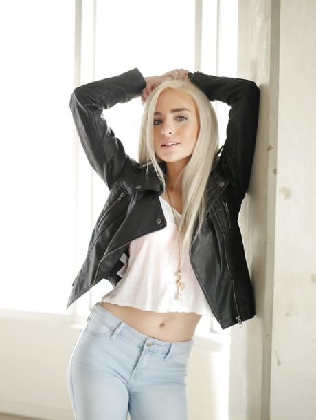 teen jeans free porn photo
