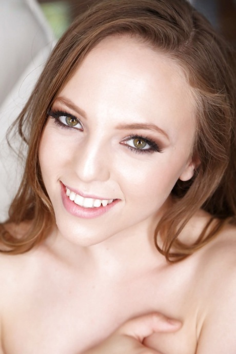 Aubrey Star erotic pornstar img